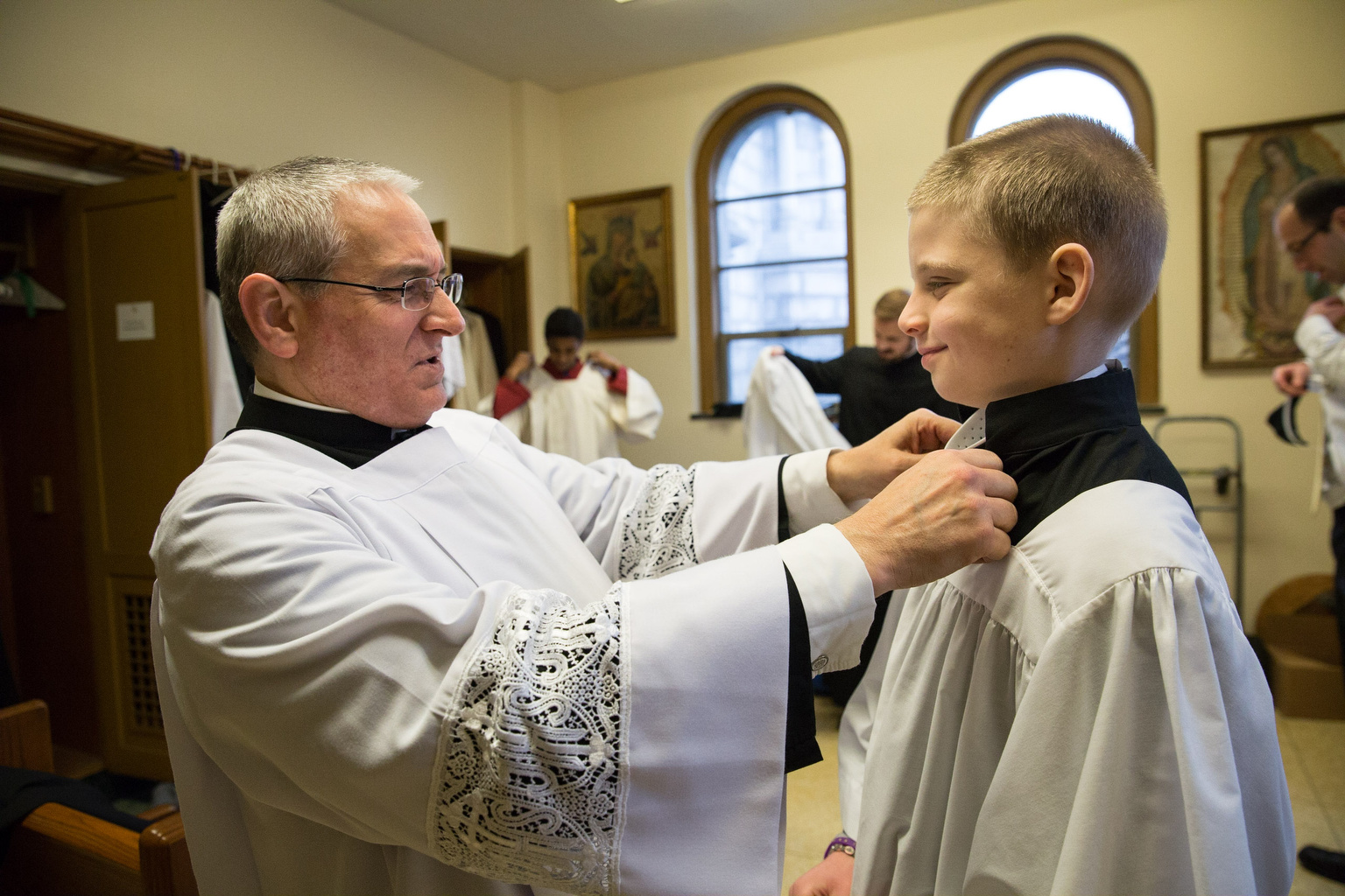 priest-for-a-day-is-a-wish-come-true-for-11-year-old-missouri-boy