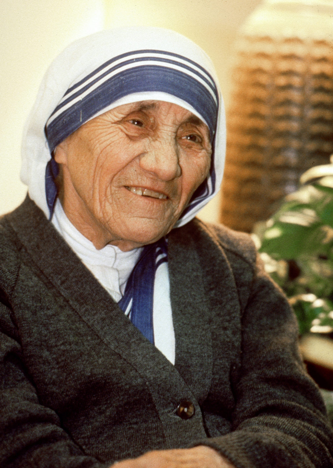 Mother teresa. Агнес Гонджа Бояджиу. Тереза Калькуттская. Мать Тереза Калькуттская. Мать Тереза Агнес Гонджа Бояджиу.